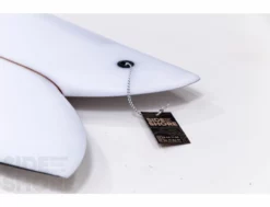 Fish - Spray Black - 5'8 X 21" X 2 1/2" - Twin - Futures -Pas Cher Side Shore Magasin fish spray black 58 x 21 x 2 12 twin futures christenson surfboards 16