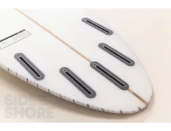 Hurricane GP - 6'4 X 21" X 3" - 43,2 L - Futures - Combo -Pas Cher Side Shore Magasin gp 64 x 20 34 x 2 34 432 l futures combo hurricane 18