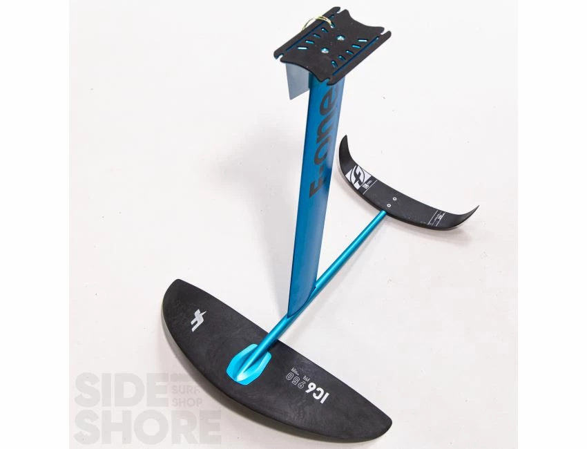 F-One IC6 950 - Complet #1 1 F-One IC6 950 - Complet #1