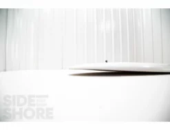 Labyrinth - Clear - 8'2 X 22" X 3" - Single - US Box -Pas Cher Side Shore Magasin labyrinth clear 82 x 22 x 3 single us box furrow surfcraft 18