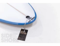 Lorentz - 69er Evolution - Color - 6'2 X 20.75" X 2.63" - 35,7 L - Thruster - Futures -Pas Cher Side Shore Magasin lorentz 69er evolution color 62 x 2075 x 263 357 l thruster futures pukas 17