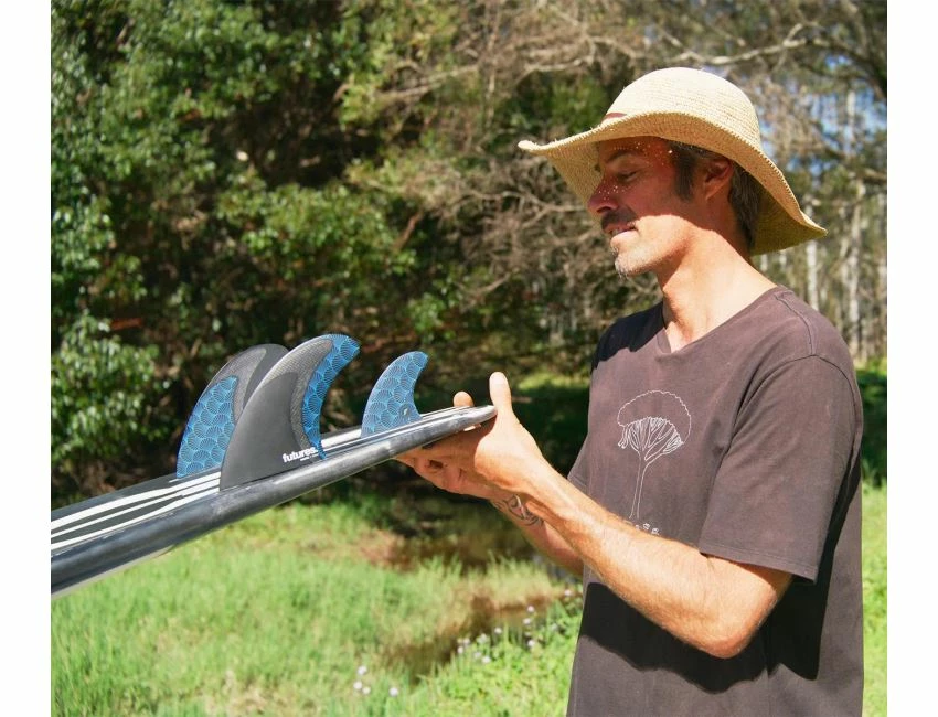 Rasta Honeycomb - Black / Blue - Twin + Mini Trailer 2 Rasta Honeycomb - Black / Blue - Twin + Mini Trailer – Image 2