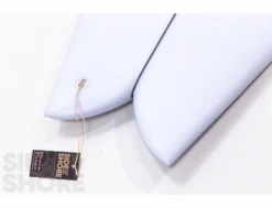 RNF Retro Revamp - 5'6 X 20.75" X 2.40" - 32 L - Quad - Futures -Pas Cher Side Shore Magasin rnf retro revamp 56 x 2075 x 240 32 l quad futures lost 9