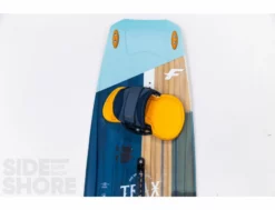 F-One Trax 136 X 40.5 - Complète -Pas Cher Side Shore Magasin trax 136 x 405 complete fone 10