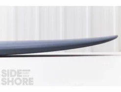Tri Plane Hull - Grey Tint - 7'6" X 21 7/8" X 3" - 56 L - Single - US Box -Pas Cher Side Shore Magasin tri plane hull grey tint 76 x 21 78 x 3 56 l single us box al merrick 10
